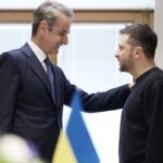 Οι συμφωνίες Ζελένσκι – Μητσοτάκη βαθαίνουν την εμπλοκή της Ελλάδας στην Ουκρανία