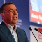 Επιταχύνεται η επιχείρηση αναμόρφωσης του πολιτικού σκηνικού