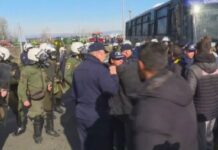 Χιλιάδες τρακτέρ στα μπλόκα και μαζικές κινητοποιήσεις από τους αγρότες σε όλη την Ελλάδα -Ωμή καταστολή, απειλές για νέα αγροτοδικεία και συκοφαντίες από την κυβέρνηση