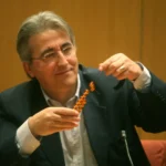 Όταν ο πρόεδρος της ΓΣΕΕ σε συνθήκες διάλυσης και ξηλώματος εργασιακών δικαιωμάτων και κεκτημένων βλέπει θετικές προθέσεις στους «εργοδότες»
