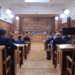 Ο Ν. Κακλαμάνης επιχειρεί να προστατεύσει τους Φραπέδες, τους Χασάπηδες και συνολικά το κυβερνών κόμμα από την οργή του λαού