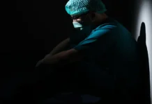 Ιατρικός Σύλλογος Αθήνας: Αξιοποίηση περιστατικών βίας για τη μόνιμη παρουσία αστυνομίας στα νοσοκομεία