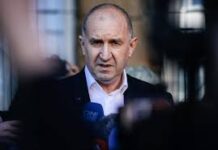 Εκλογές στη Βουλγαρία: Νίκη και αυτοδυναμία του φιλορώσου Ράντεφ