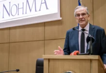 Στα σκαριά το κόμμα Σαμαρά