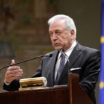 Μπλεγμένος στο σκάνδαλο Qatargate ο Δημήτρης Αβραμόπουλος Ξανά απόπειρα συγκάλυψης από την κυβέρνηση Μητσοτάκη
