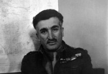 Προτομή Τσακαλώτου στην Πρέβεζα